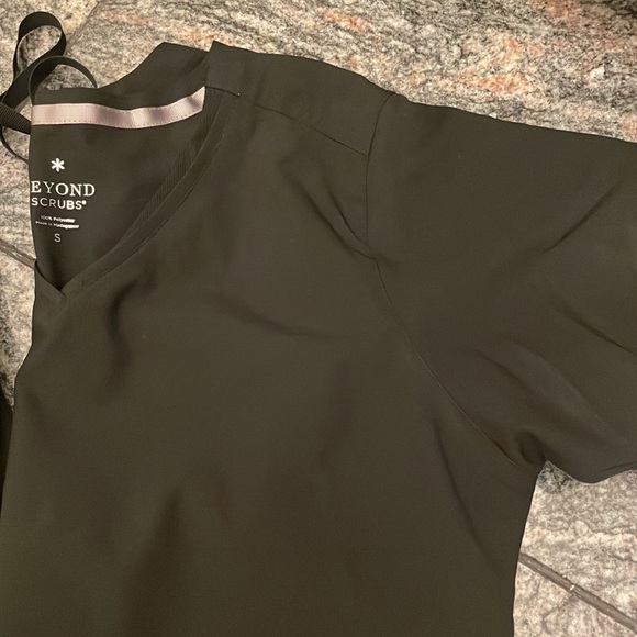 Scrubs - Picture 4 of 4